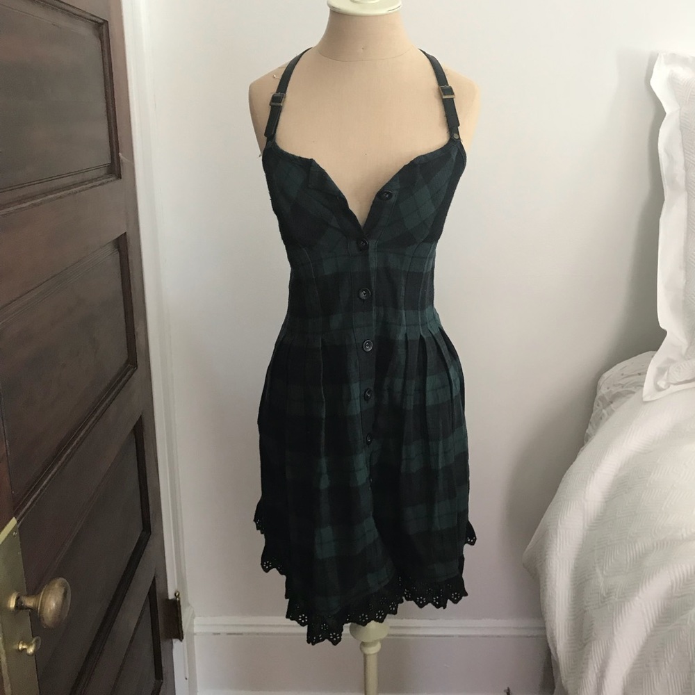 Fitted plaid dress